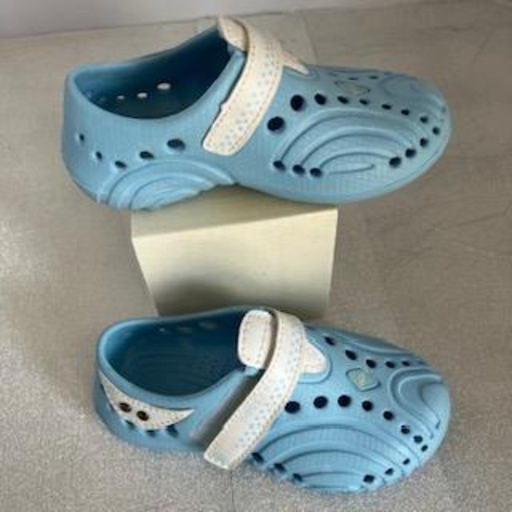 Doggers Ultralite Shoes Toddler Size 5 6 Light Blue White Slip on Beach Water